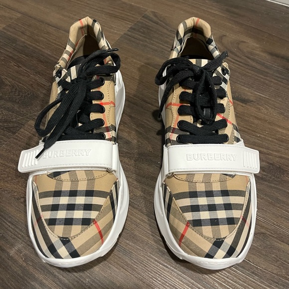 Men’s Burberry Sneakers - Picture 2 of 11